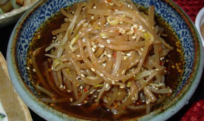 Marinated Bean Sprout With Fresh Chili