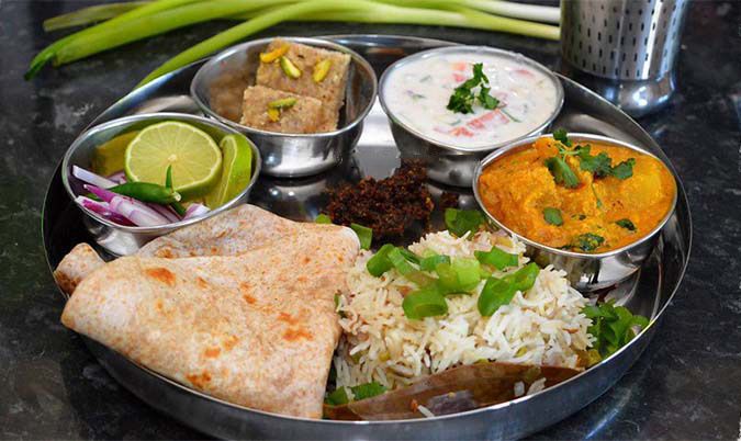 Vegetarian Indian Platter (2 Person)