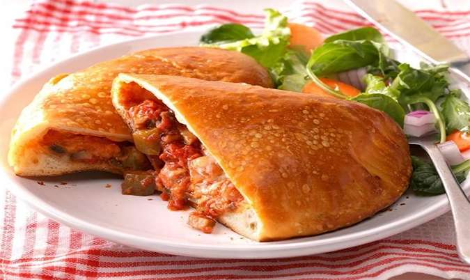 Lunch Special - Calzone