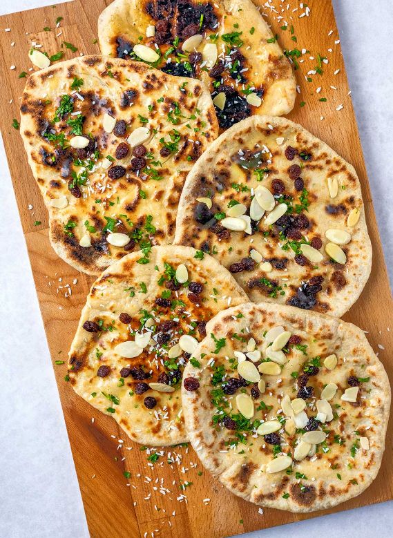 Peshwari Naan (Dry Fruits & Nuts)