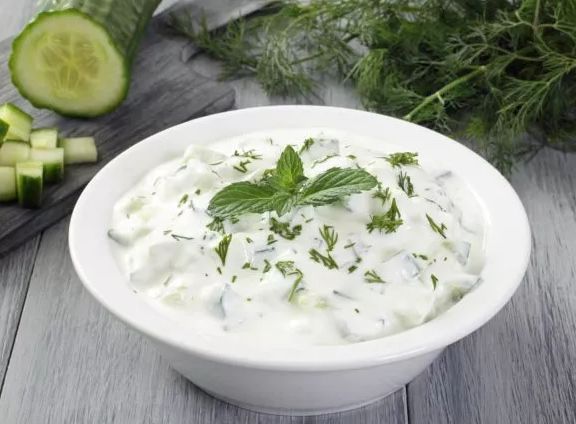 Cucumber and Yoghurt Raita