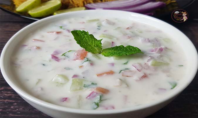 Raita (yoghurt and cucumber)