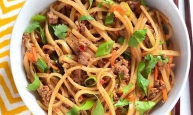 Stir Fried Beef with Rice Noodles