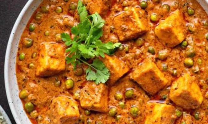 Mutter Paneer (V)