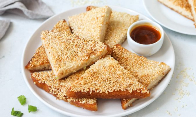Deep-Fried Sesame Prawn Toast (4)