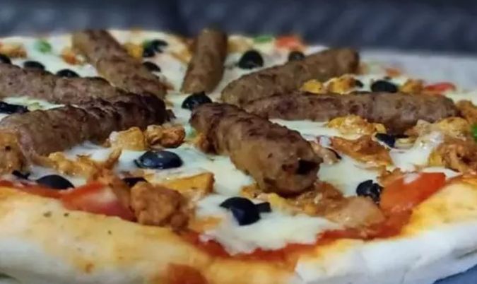 Kabab Pizza