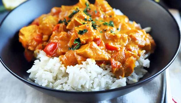 butter chicken with rice / chicken tikka masala with rice