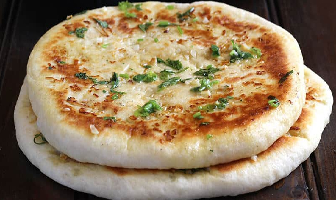 Cheese Chilli-Garlic Naan