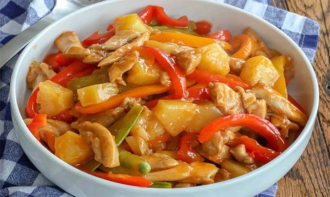 Sweet and Sour Stir Fry (Pad Preo Wan)