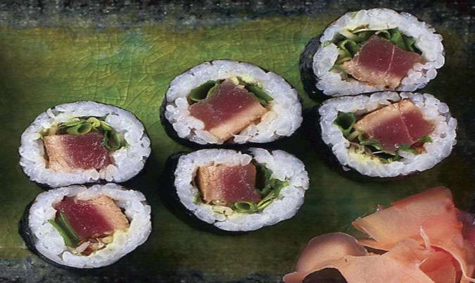 Raw Tuna Mini Roll
