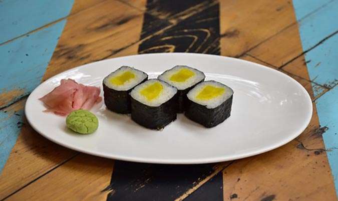 Oshinko Mini Roll( Pickled Radish)