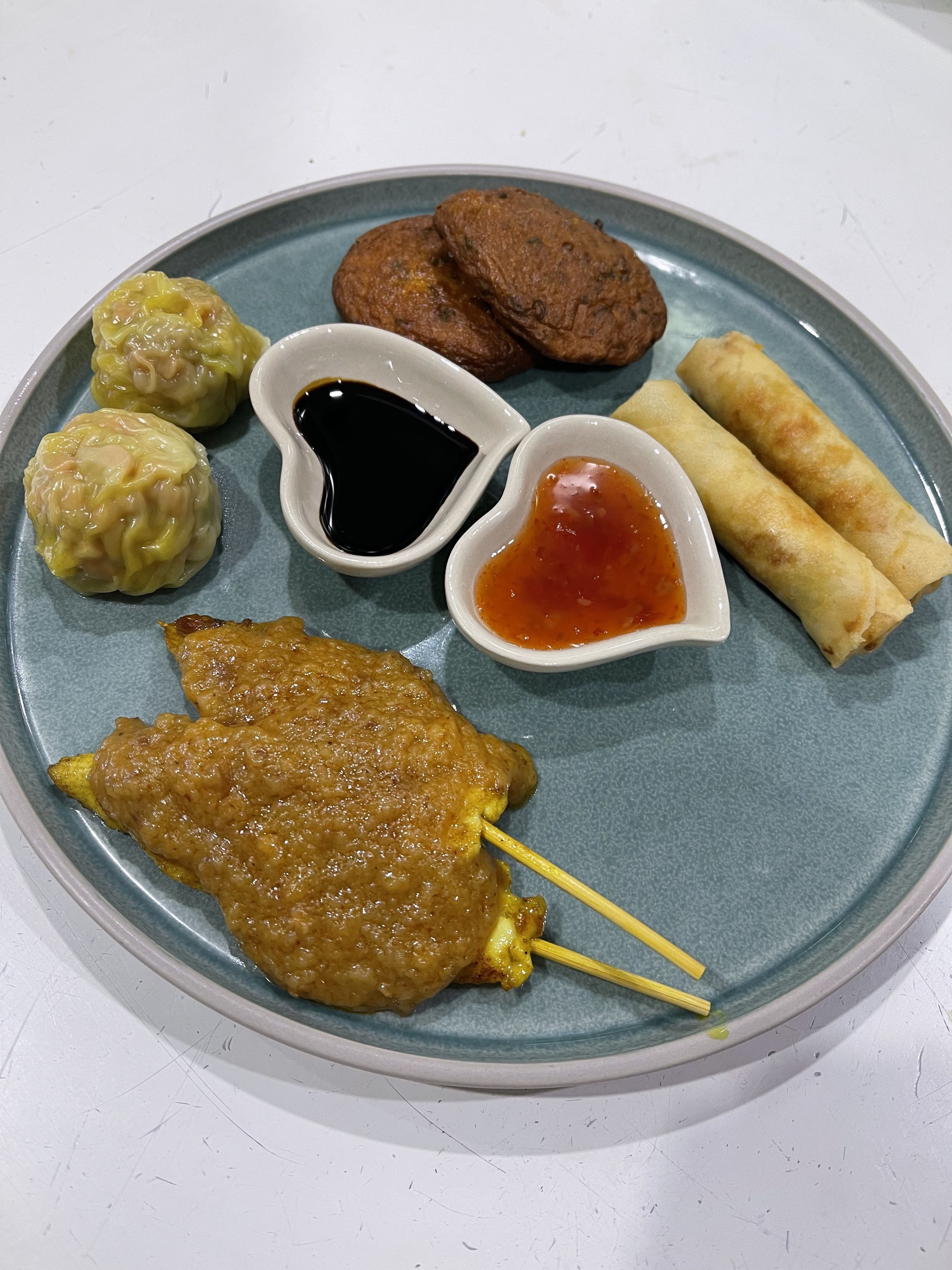 MIXED ENTREE ( 2 PIECES EACH)