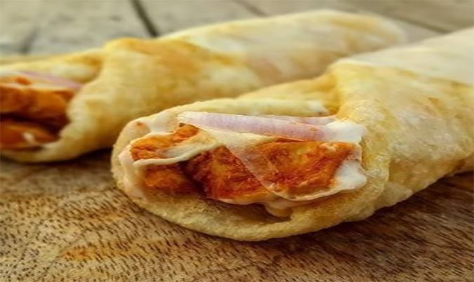 Chicken garlic mayo roll