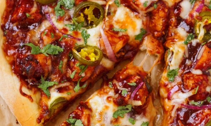 BBQ Chicken Classic Pizza (Large)