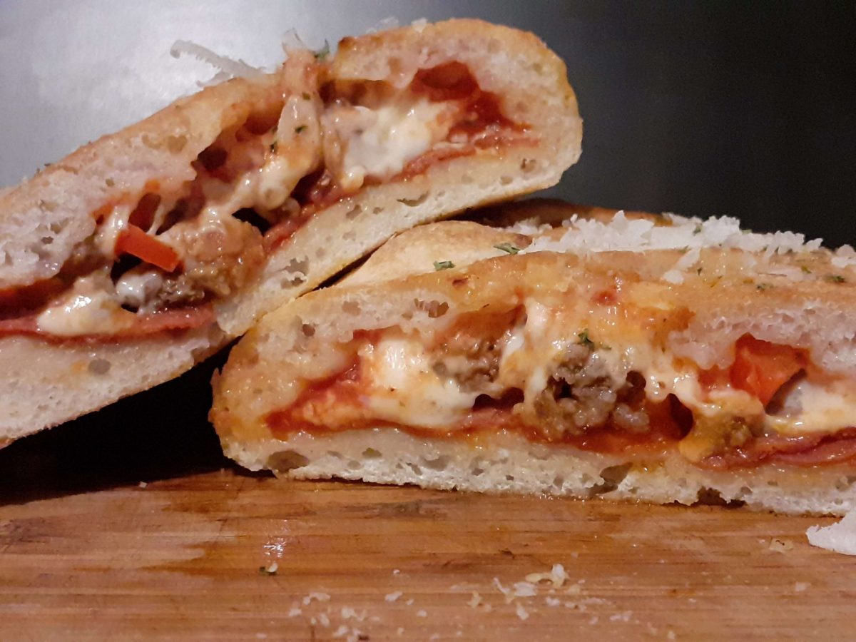 Calzone Classic Pizza (Large)