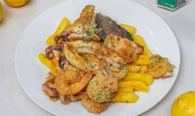 Mixed Seafood Grill with Salad & Chips