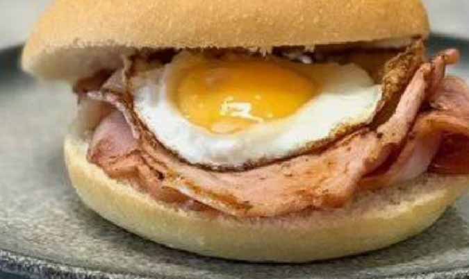 Egg And Bacon Roll