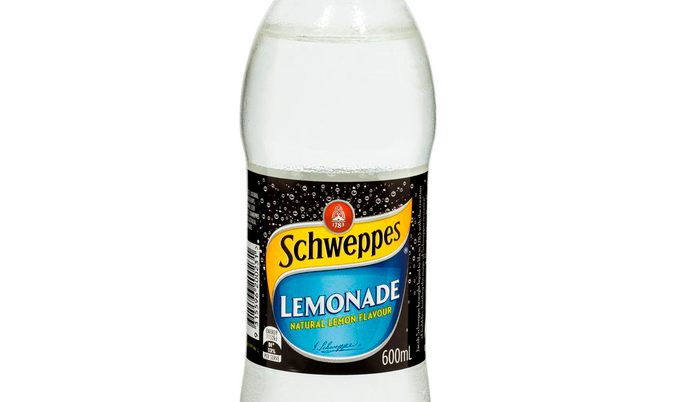 Schweppes Lemonade 600ml