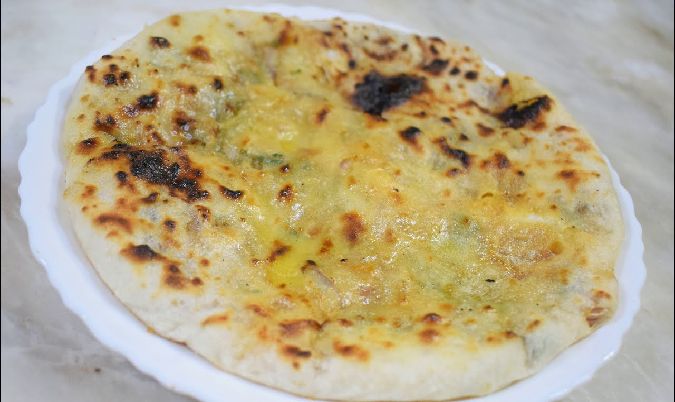 ALOO (POTATO) NAAN