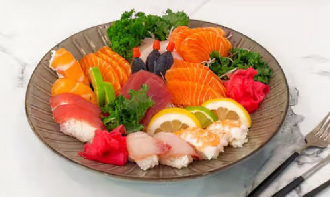 Sushi and Sashimi Set