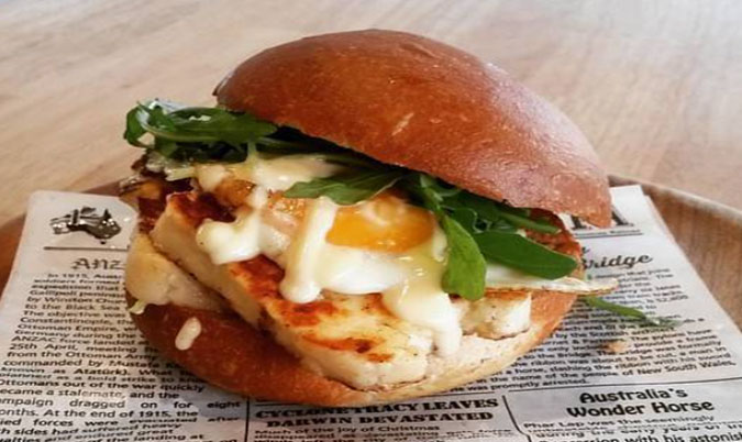 Halloumi and Egg roll (GFO)