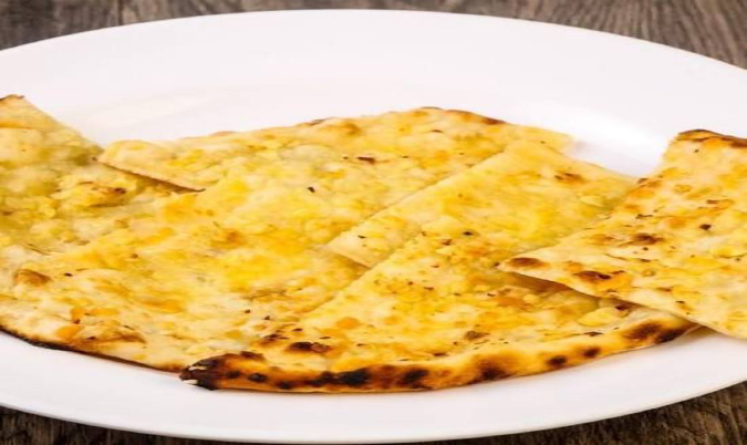 Cheese & Garlic Naan
