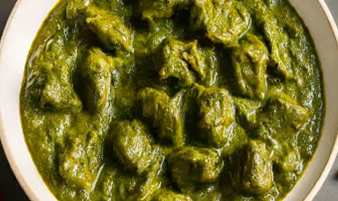 Saagwala Includes Rice Box