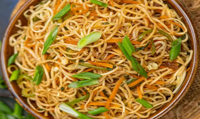 Veg. Hakka Noodles