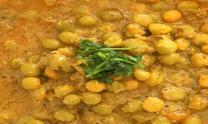 Dal Tadka/ Potato n Peas / Chick Peas Curry
