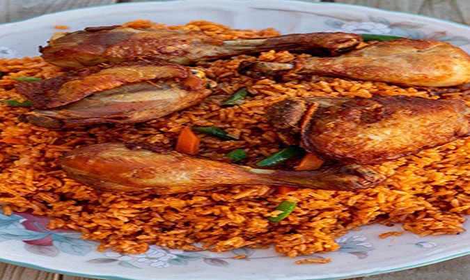 Jollof Rice With Chicken And Plantain