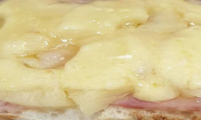 Leg Ham, Cheese & Pineapple