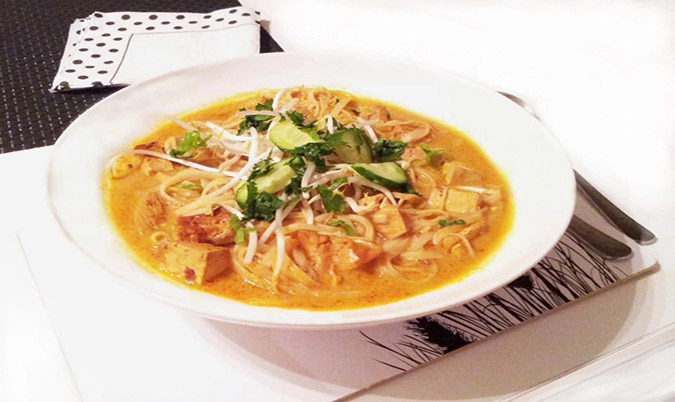 XN01 Curry Laksa Chicken