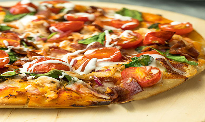 Hot and Spicy Chicken Pizza