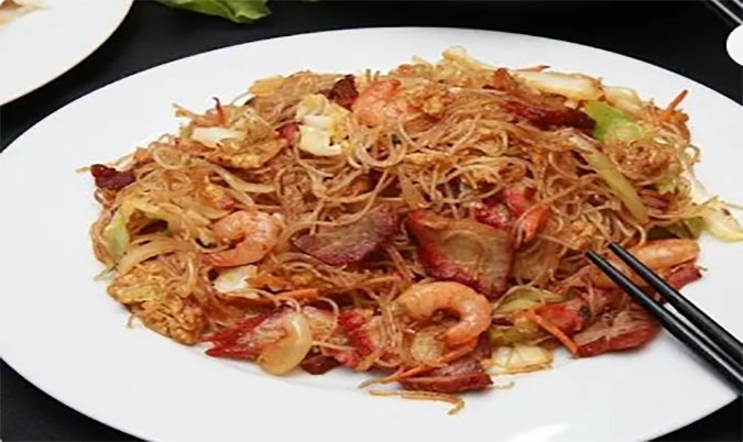 Barbecue Pork Thin Noodles