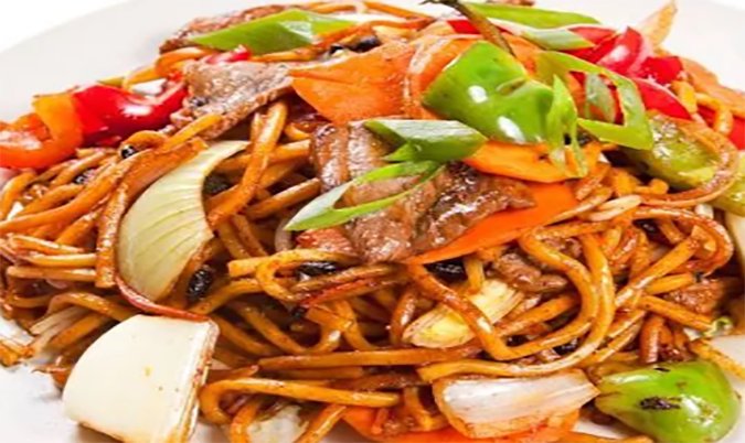 Black Bean Beef Thick Noodles