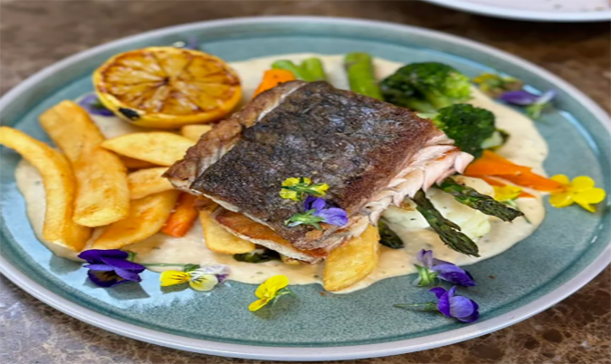KIDS FISH & CHIPS