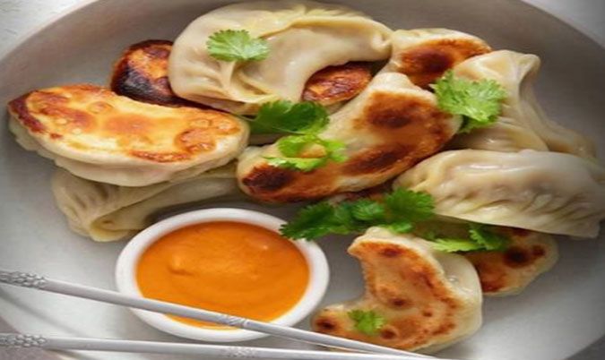 Kothey pan fried (10 pieces)