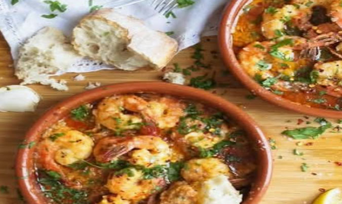 GARLIC AND CHILLI KING PRAWNS