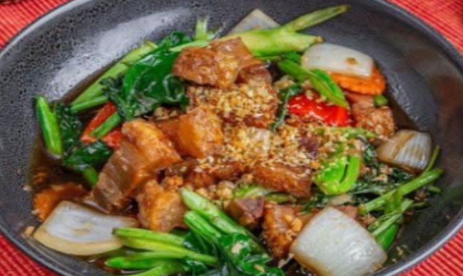 Stir Fried Chinese Kale With Crispy Chicken