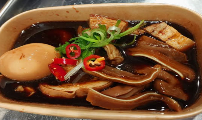 braised pork mixed with rice