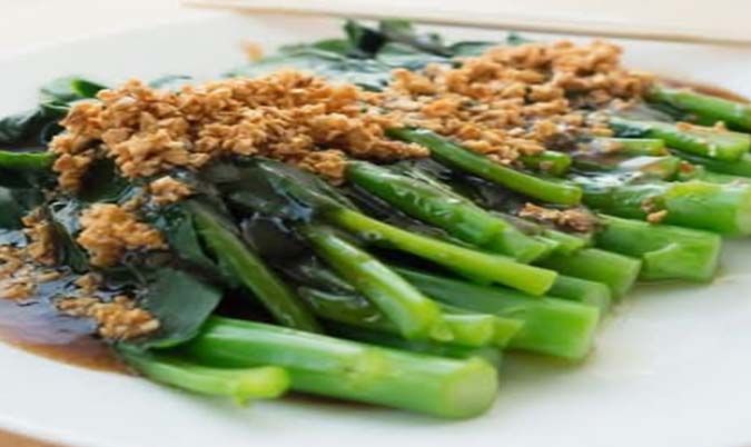 Kailan Steamed in Oyster Sauce