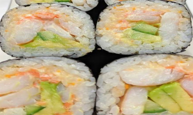 Prawn Avocado Sushi Roll (GF)