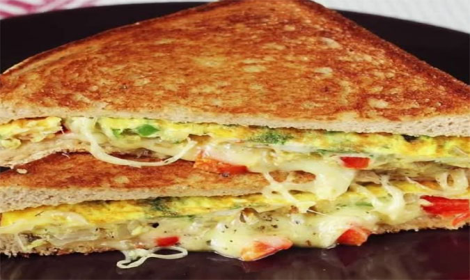 Egg And Tomato Sandwich