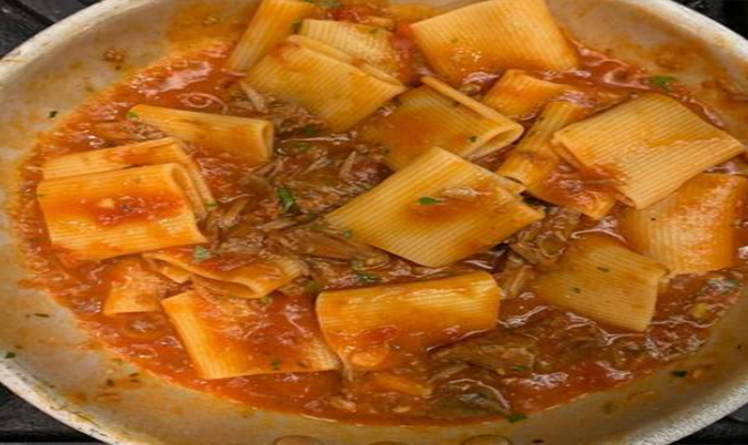 Paccheri Con Ragu