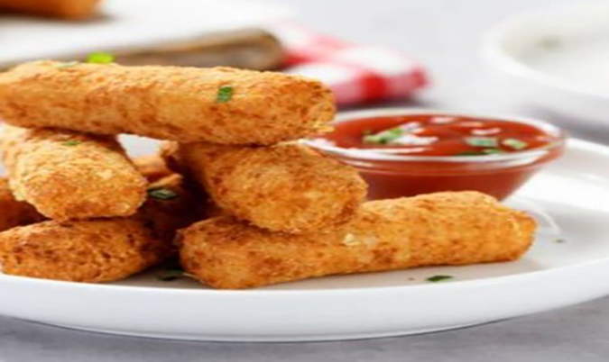 Mozzarella Sticks (6)