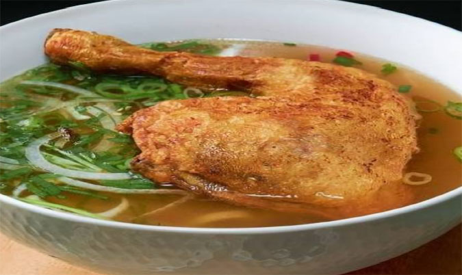 Crispy Chicken Pho