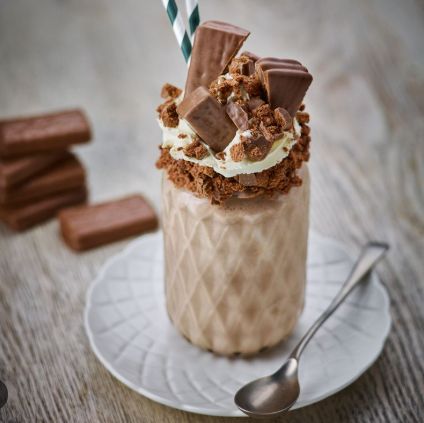 TIM-TAM MILKSHAKE