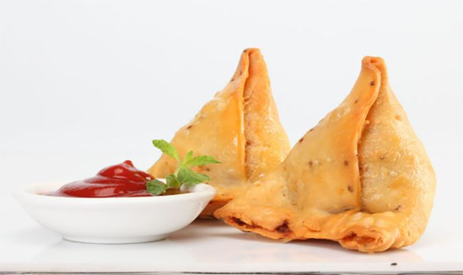 Veg Samosa (2 Pcs)