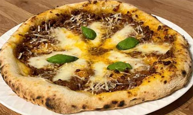 Bolognese Pizza