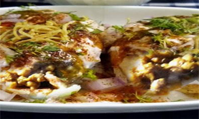 Aloo Tikki Chaat